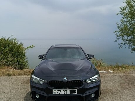 BMW 328 2016