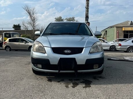 Kia Pride 2005