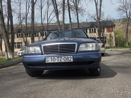 Mercedes C 200