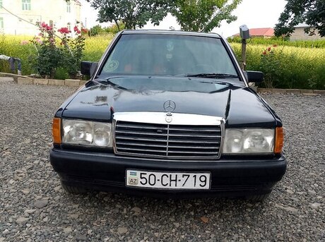 Mercedes 190 1990