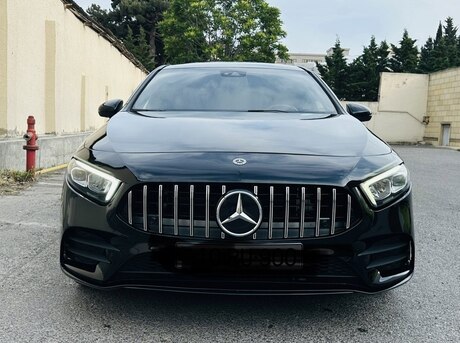 Mercedes A 250 e