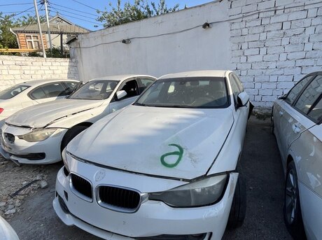 BMW 328 2014