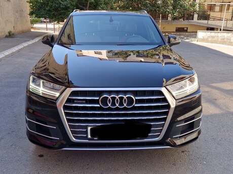 Audi Q7 2017