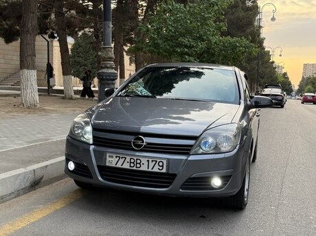 Opel Astra 2005