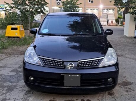 Nissan Tiida 2008