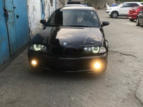 BMW 325 2001