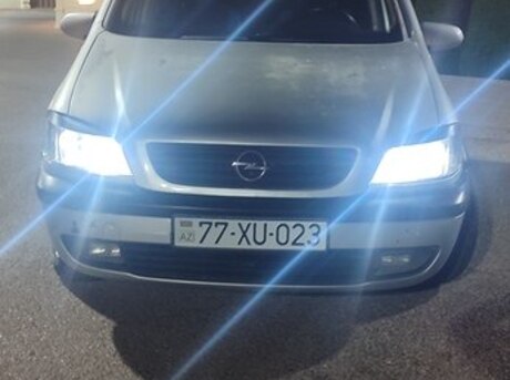 Opel Zafira 2000