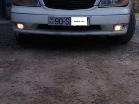 Nissan Maxima