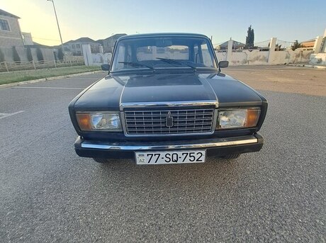 LADA (VAZ) 2107 2010