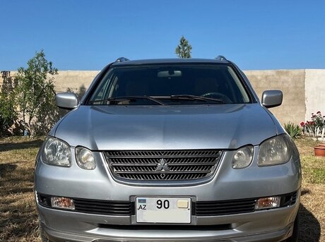 Mitsubishi Airtrek 2003