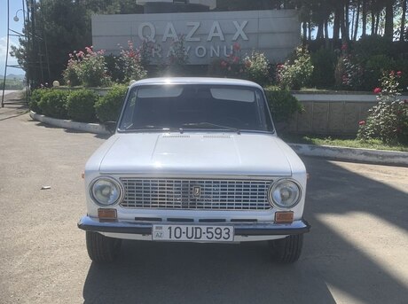 LADA (VAZ) 21013 1988