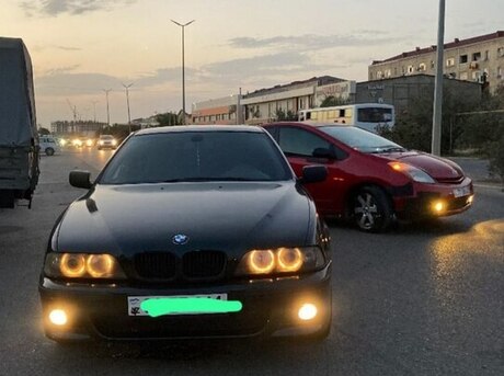BMW 525