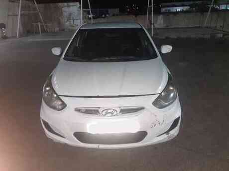 Hyundai Accent 2012