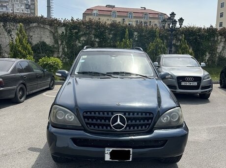 Mercedes ML 320 4MATIC 2001