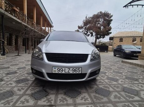 Opel Zafira 2005
