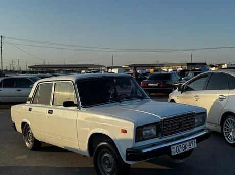 LADA (VAZ) 2107