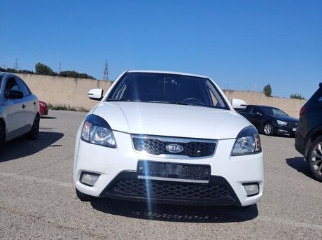 Kia Pride 2010