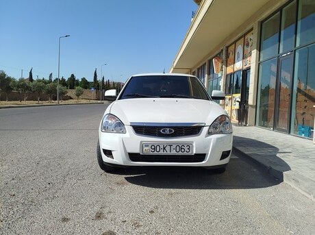 LADA (VAZ) Priora 2013