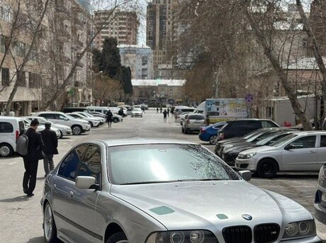 BMW 528 1998