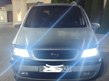Opel Zafira 2000