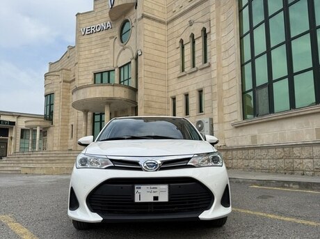 Toyota Corolla Fielder 2021