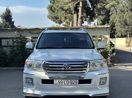 Toyota Land Cruiser 2013
