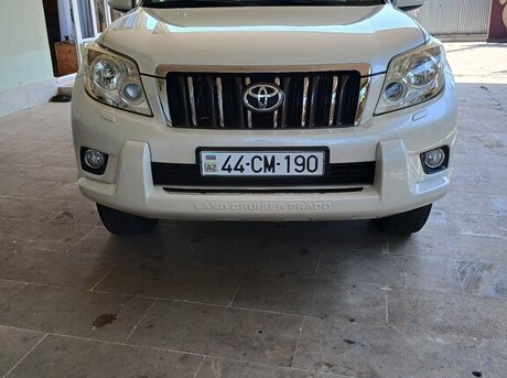 Toyota Land Cruiser Prado 2012