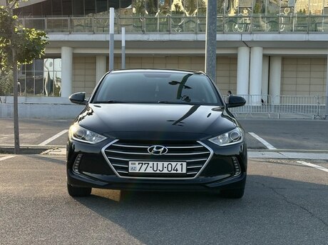 Hyundai Elantra 2017