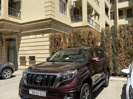 Toyota Land Cruiser Prado 2011