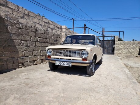 LADA (VAZ) 21011 1984