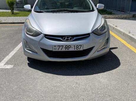 Hyundai Elantra 2015