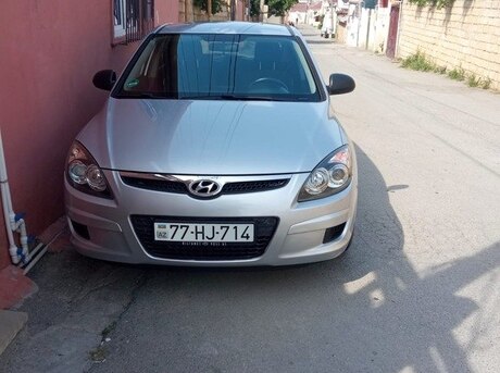 Hyundai i30 2009