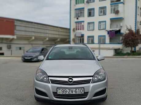 Opel Astra 2010