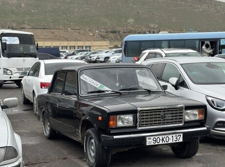 LADA (VAZ) 2107 2011