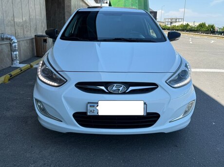 Hyundai Accent 2014