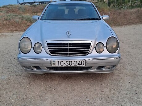 Mercedes E 200 2000