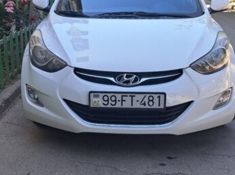 Hyundai Elantra 2013