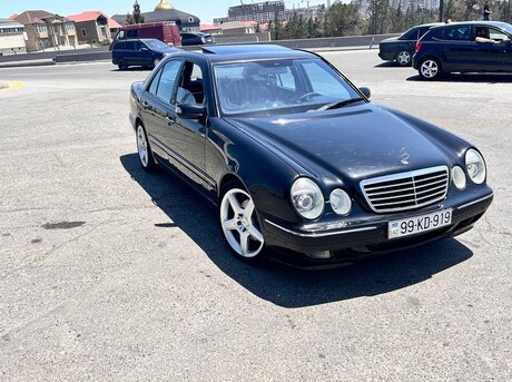 Mercedes E 320 2000