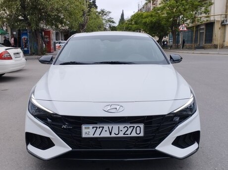 Hyundai  2023