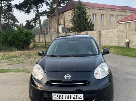Nissan March 2012