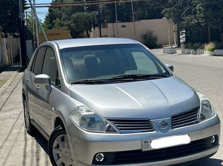 Nissan Tiida 2007