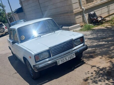 LADA (VAZ) 2107 2005
