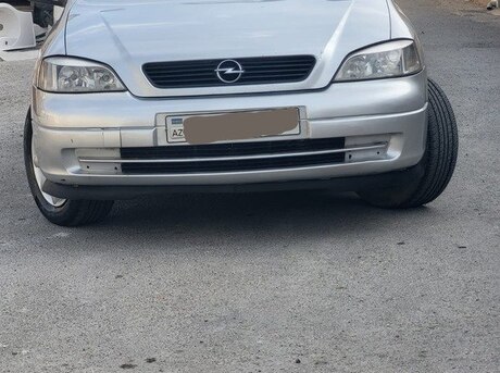 Opel Astra 1998