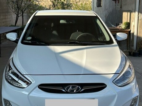Hyundai Accent 2013