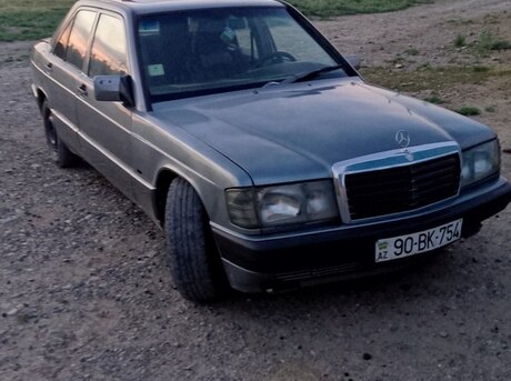 Mercedes 190 1989