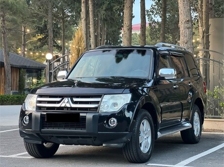 Mitsubishi Pajero 2007