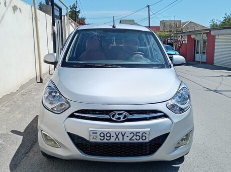 Hyundai i10 2012