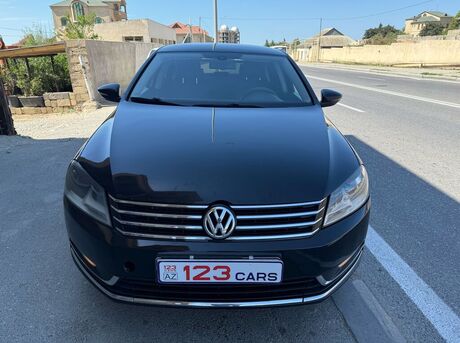 Volkswagen Passat 2011