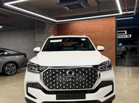 KG Mobility Rexton
