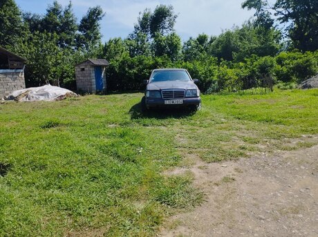 Mercedes E 250 1993